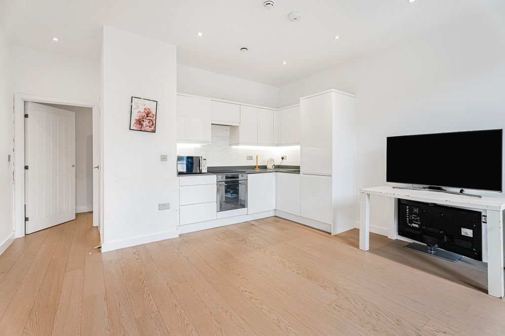 Property photo 2 of 12 7_59571