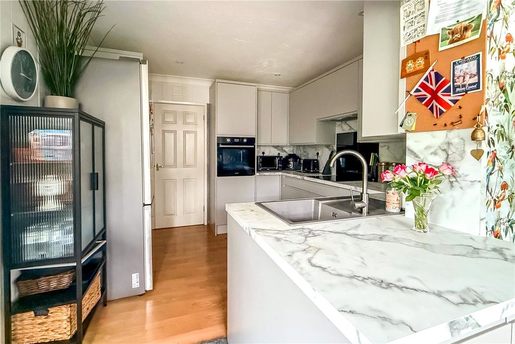 Property photo 3 of 18 Picture No. 60