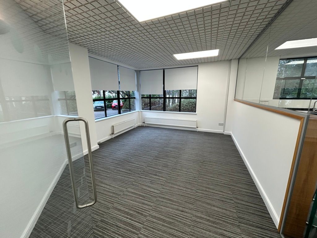 Property photo 3 of 5 Photo 12