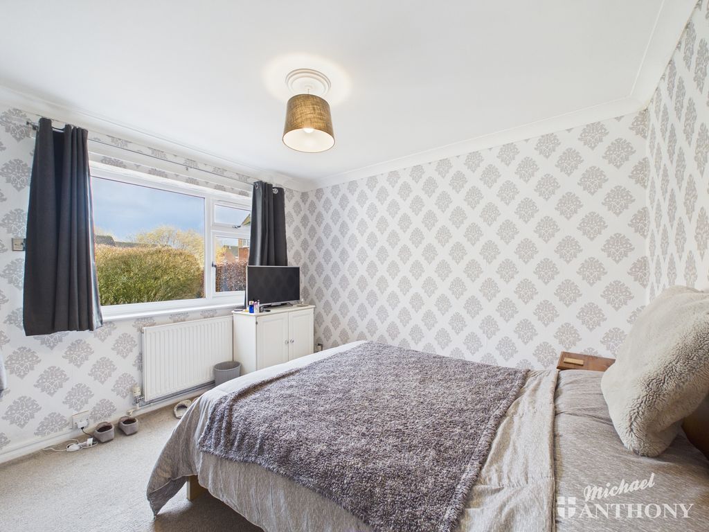 Property photo 3 of 12 Cam02773G0-Pr0403-Still004