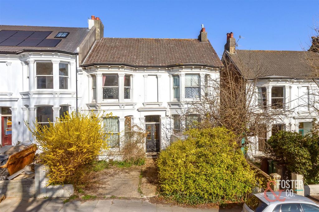 Property photo 1 of 20 Beaconsfield Villas, 34-018.Jpg