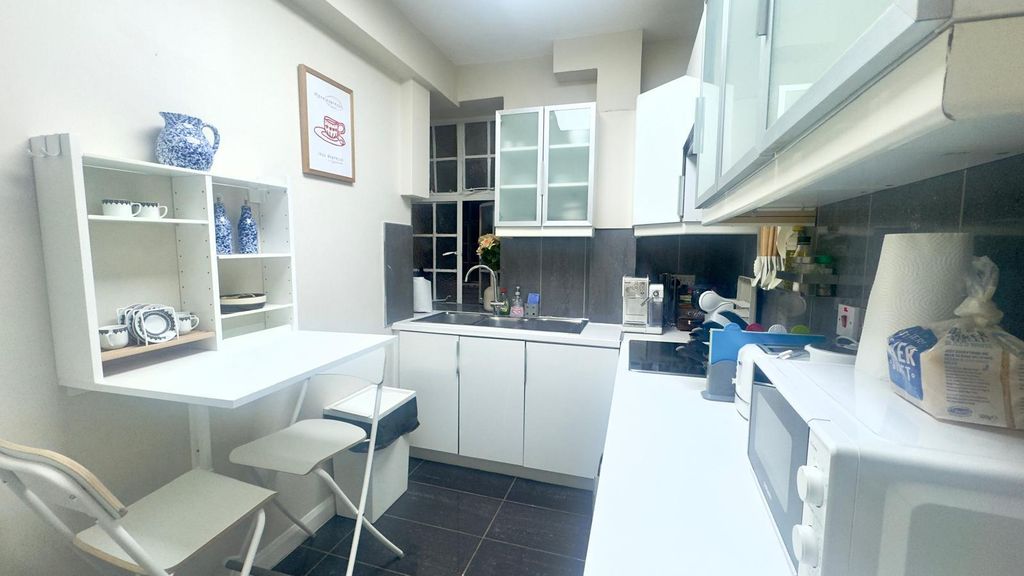 Property photo 2 of 15 Kitchen
