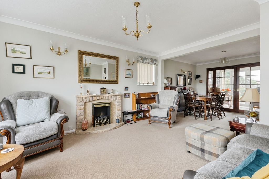 Property photo 2 of 24 Pbox-Img.Jpg