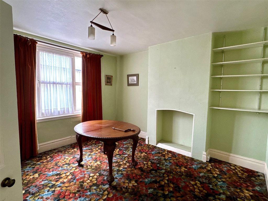 Property photo 2 of 13 Picture No. 15