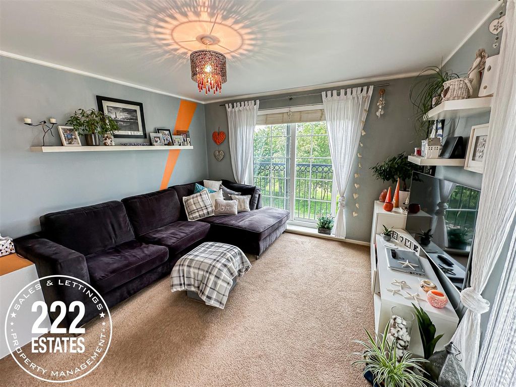 Property photo 2 of 10 Img_1586.Jpg