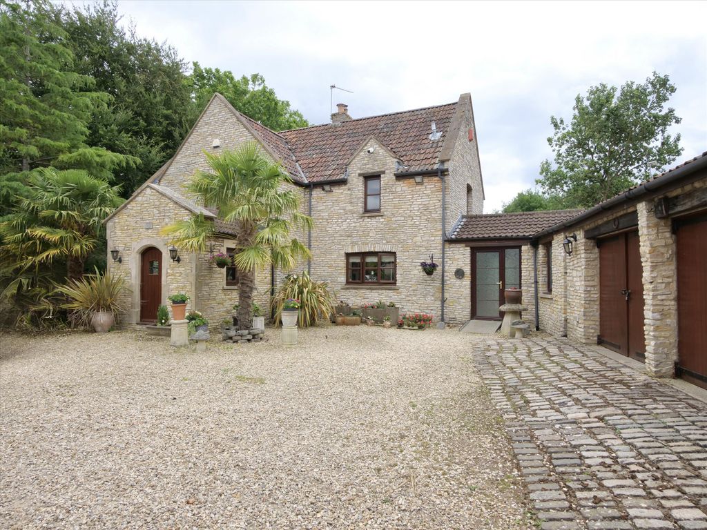 Property photo 1 of 24 Image