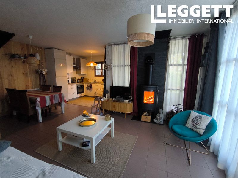 Property photo 2 of 9