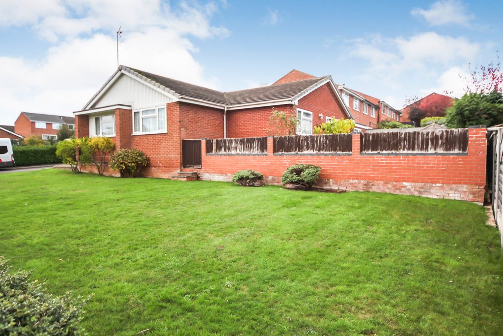 Property photo 2 of 29 Tlc_E8F0911F-E94F-4Df2-86d2-F580c84Ae68E_F985828