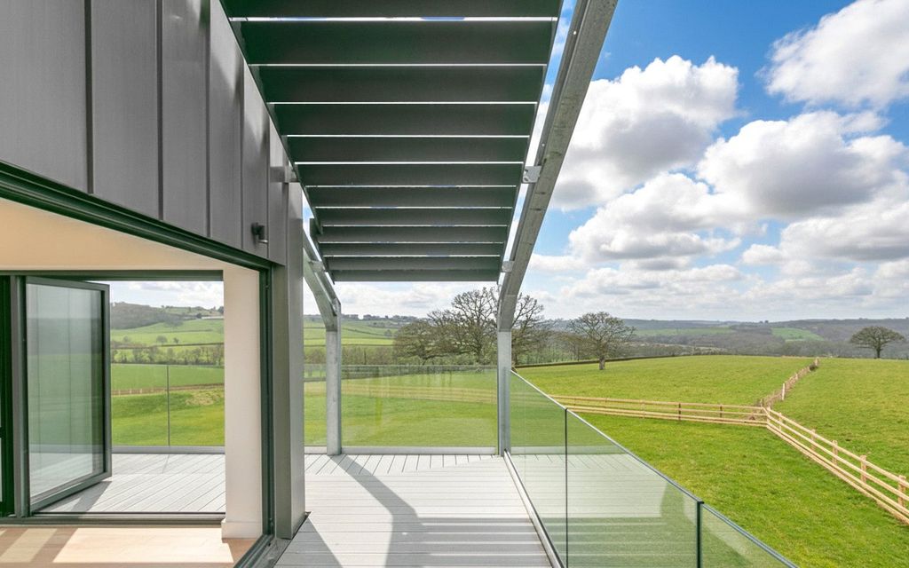 Property photo 3 of 9 View