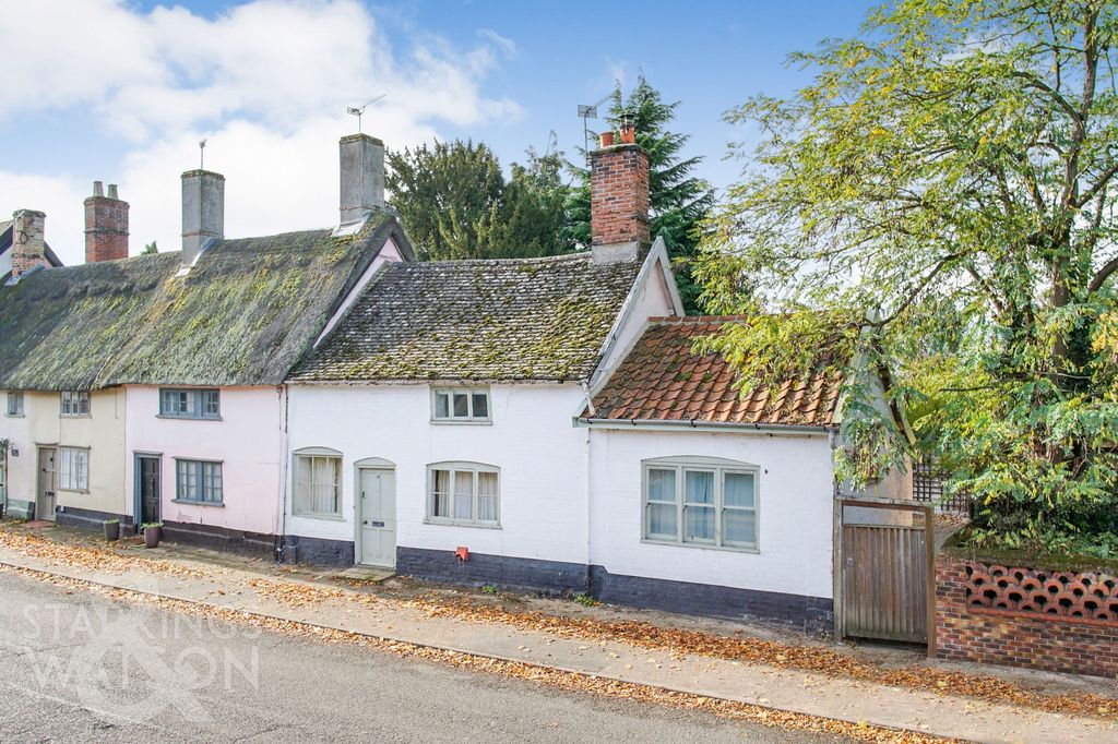 Property photo 1 of 23