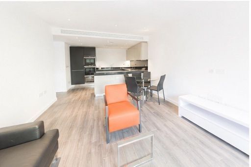 Property photo 2 of 14