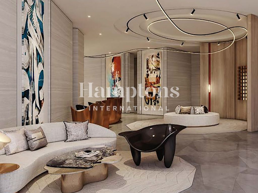 Property photo 3 of 10 Media 3