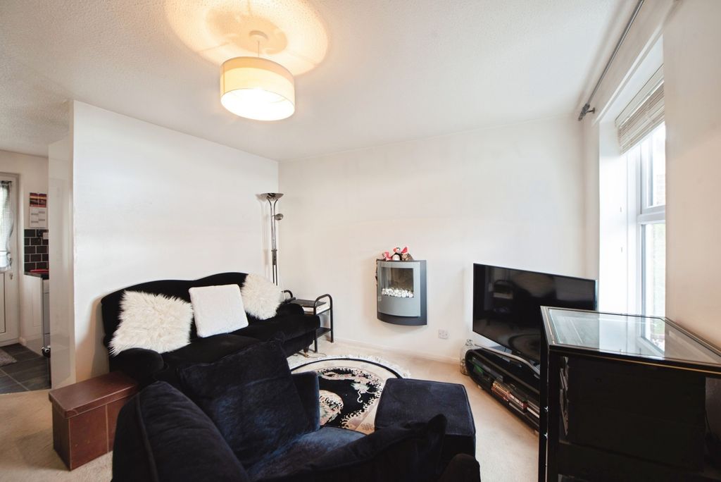 Property photo 3 of 13 Pbox-Img.Jpg