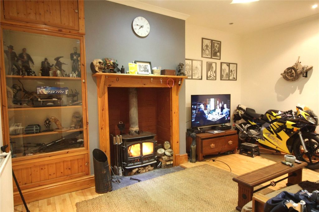 Property photo 2 of 13 Living Room