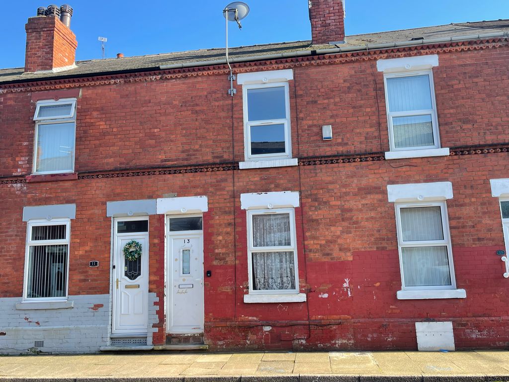 Property photo 1 of 4 Front