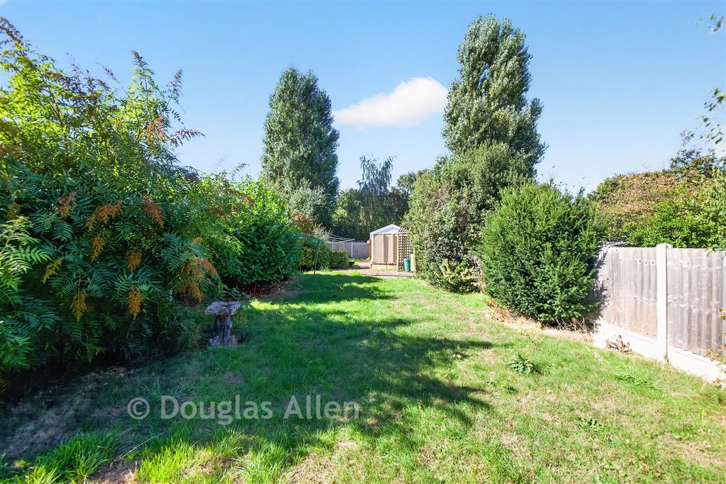 Property photo 2 of 12 Rear Garden