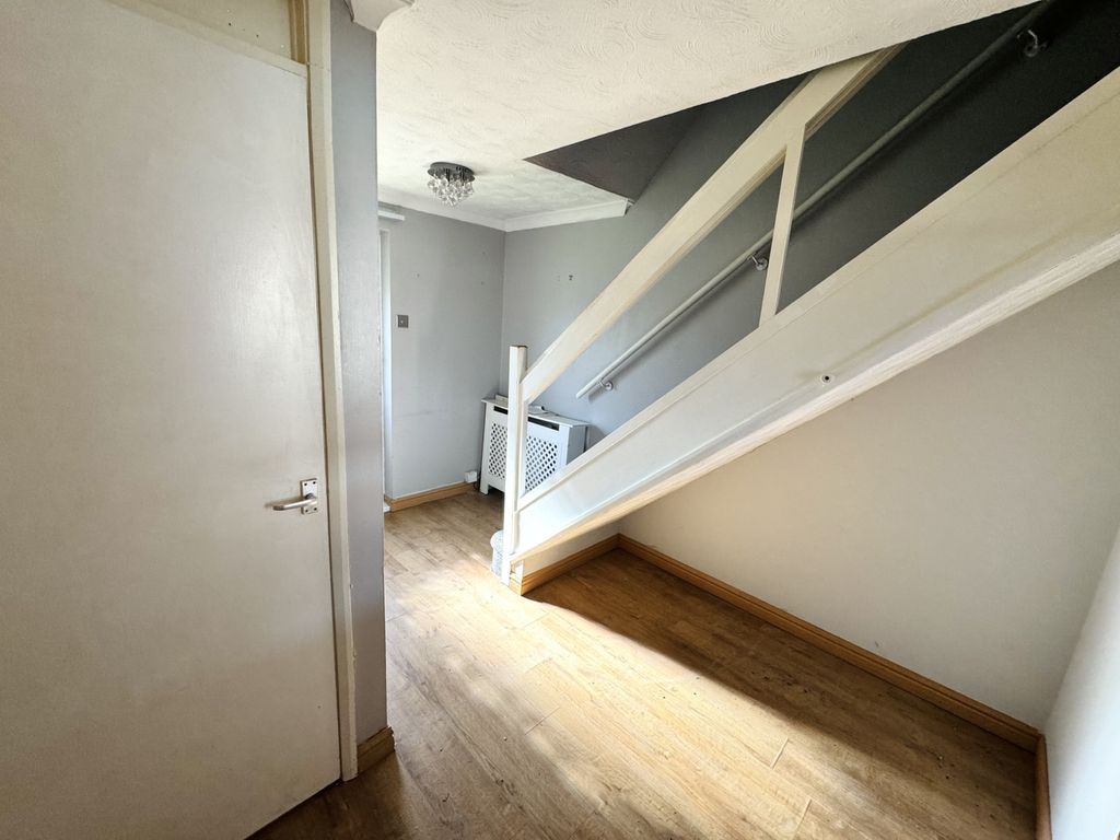 Property photo 3 of 23 Img_1502