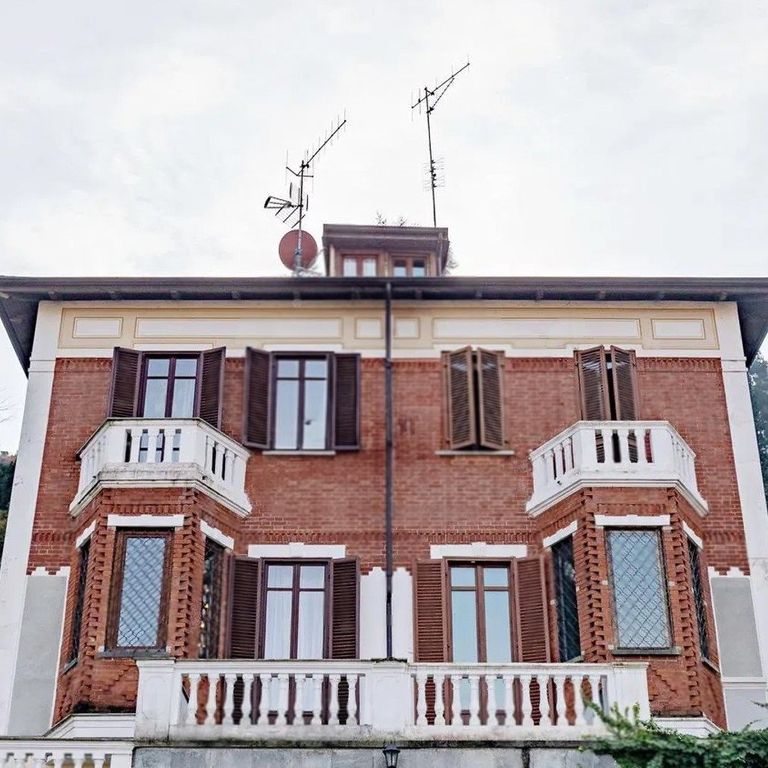Property photo 1 of 25 Elegant Villa In Torino, Piedmont