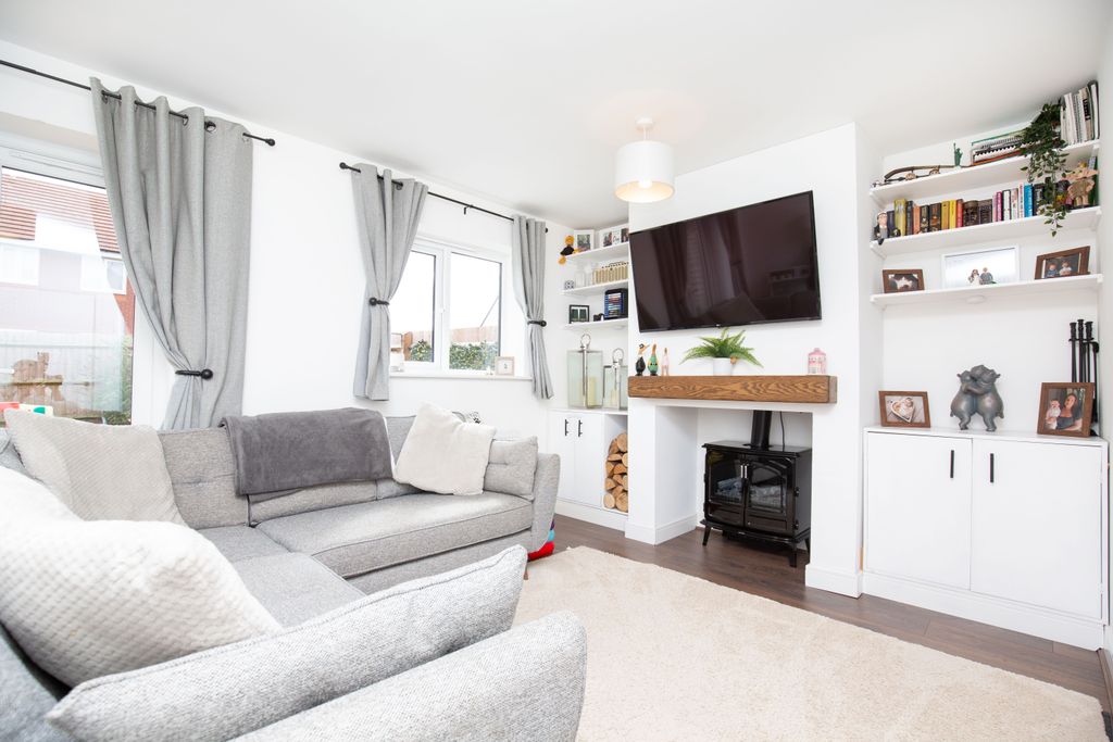 Property photo 3 of 12 Mw26-103