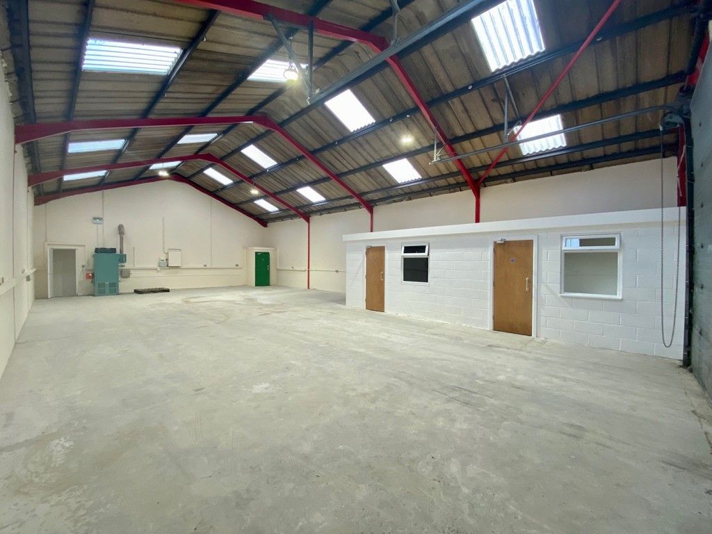 Property photo 3 of 6 Photo