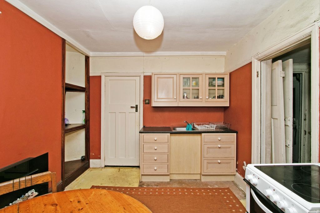Property photo 2 of 16 Photography