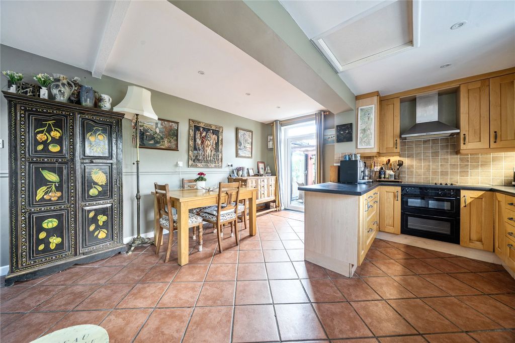 Property photo 3 of 24 Kitchen