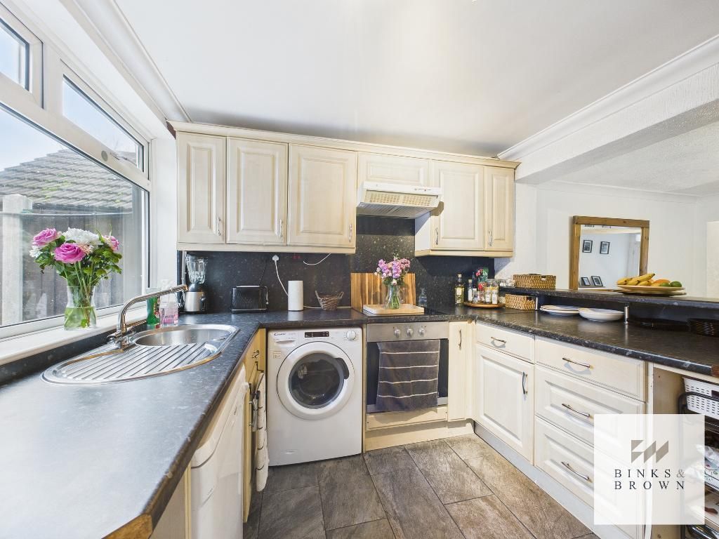 Property photo 3 of 13 Photo 3