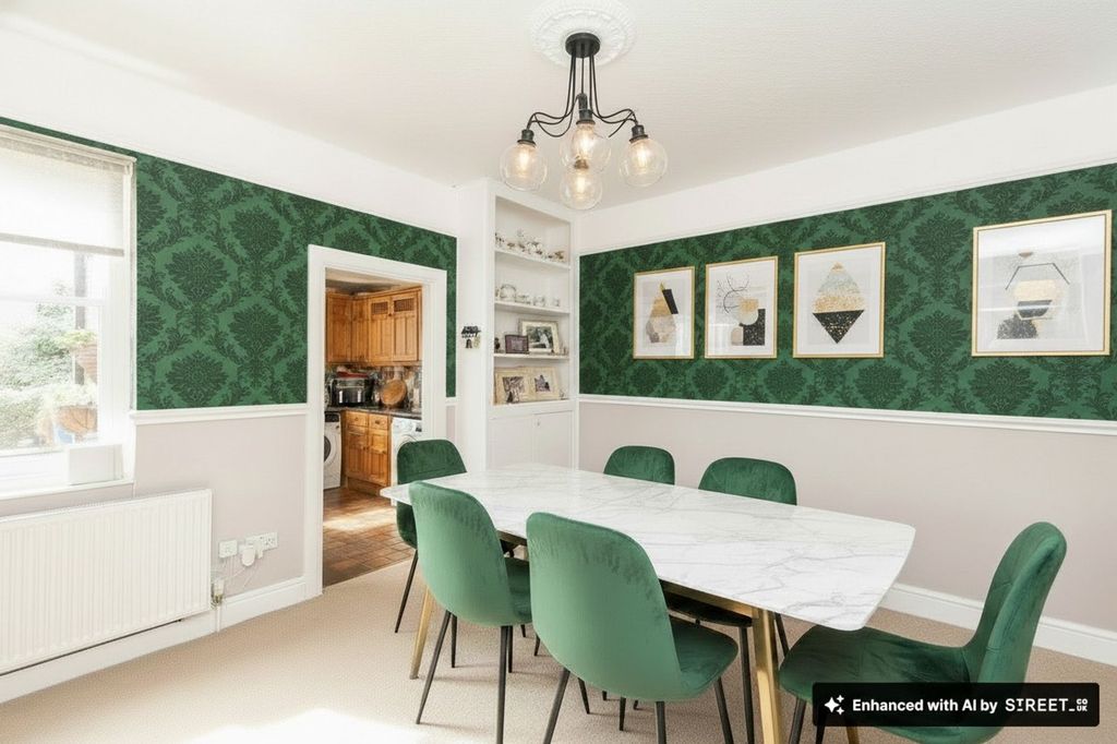 Property photo 3 of 24