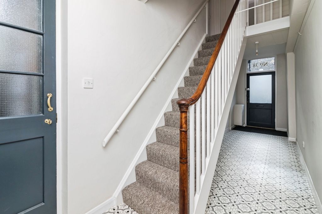 Property photo 2 of 13 Entrance Hallway