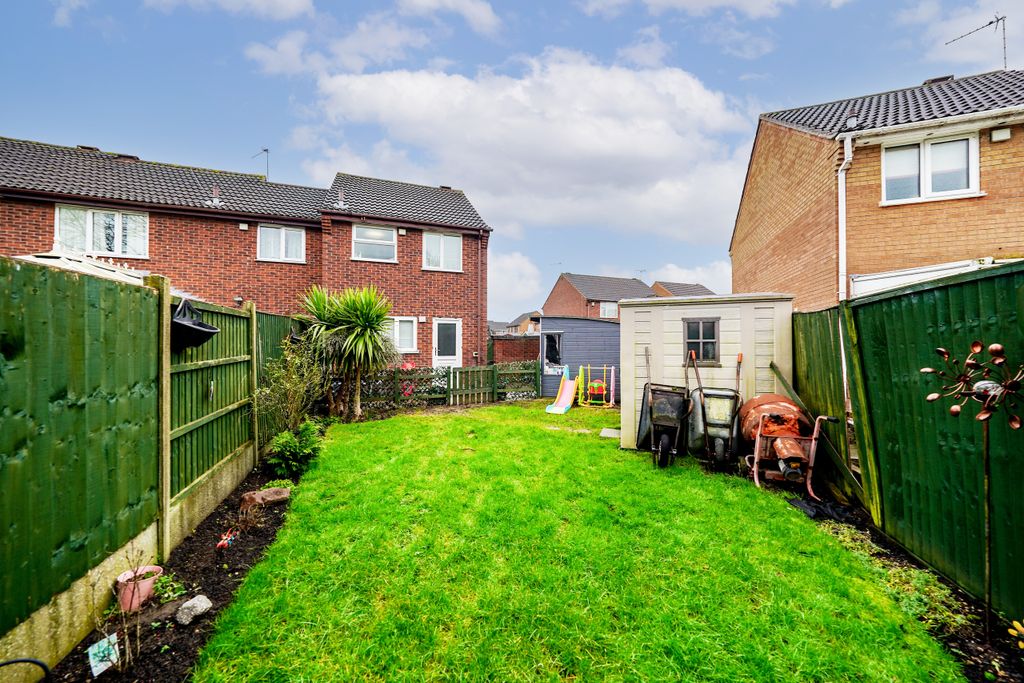 Property photo 3 of 19 Dsc03638