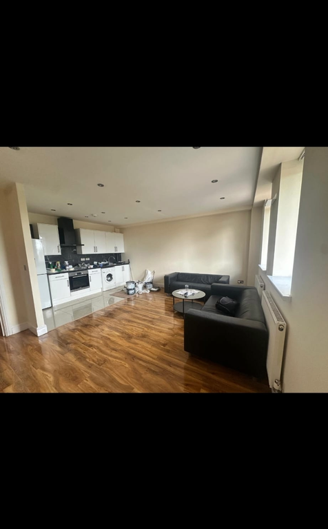 Property photo 2 of 3