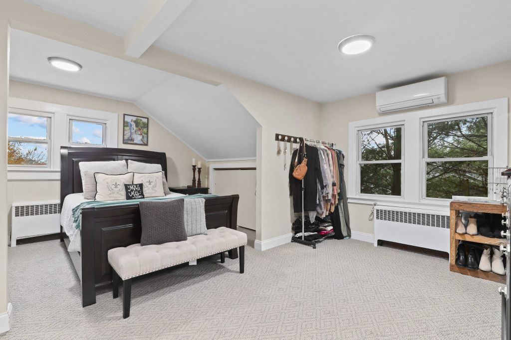 Property photo 2 of 5 <Alttext/>