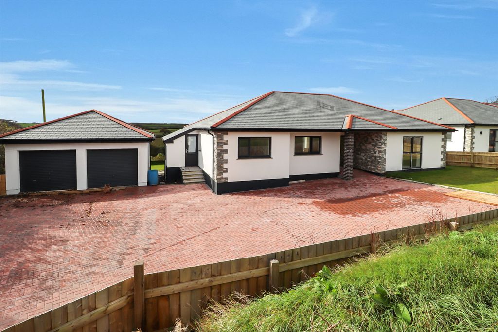 Property photo 2 of 13 Picture No. 40