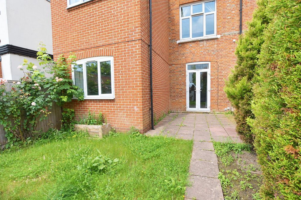 Property photo 2 of 9 Photo 6