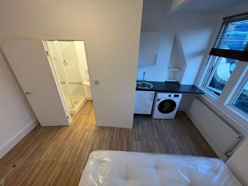 Property photo 1 of 1