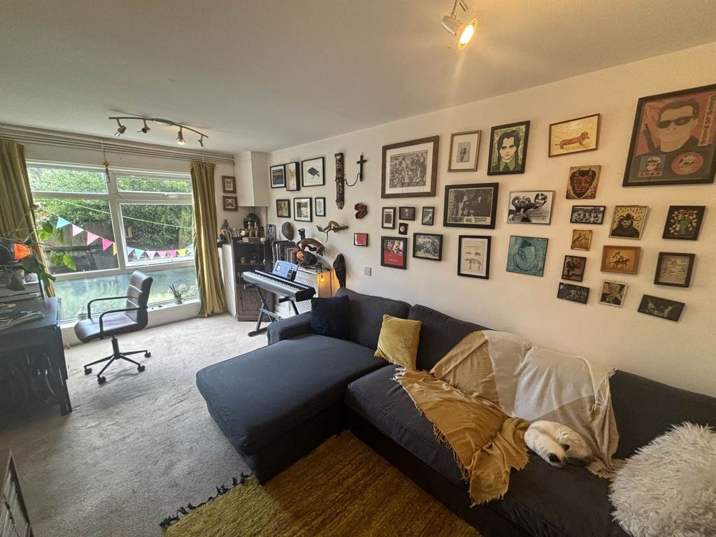Property photo 2 of 7 Img_8253