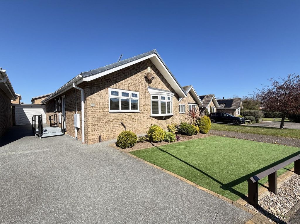 Property photo 1 of 26 Front