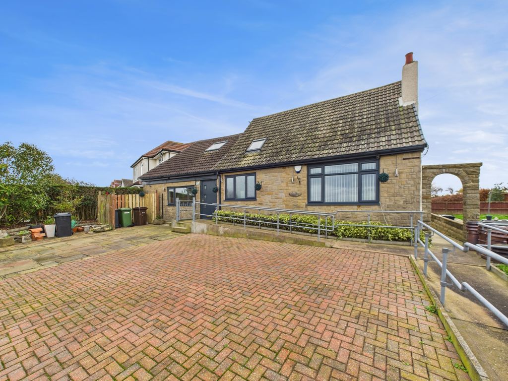 Property photo 1 of 33