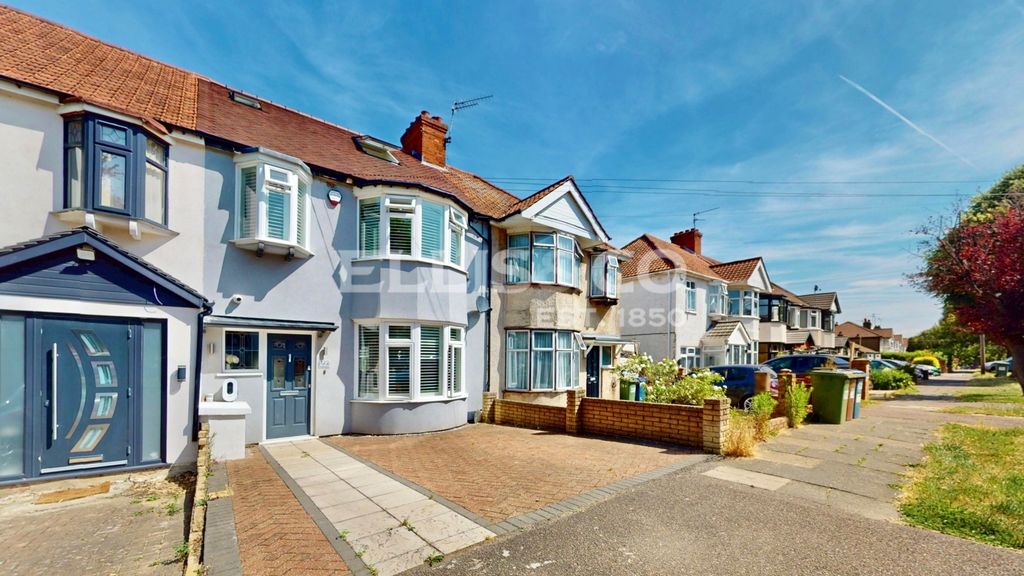 Property photo 3 of 29 Picture No. 06