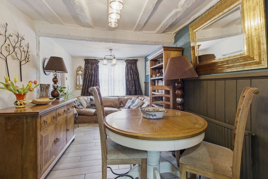 Additional image 10 of 4 bed end terrace house for sale105 High Street, Pershore, Worcestershire. WR10