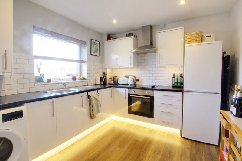 Property photo 3 of 11 Photo 18