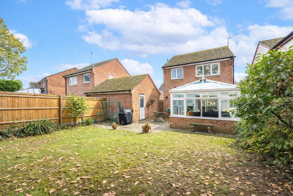 Property photo 2 of 21