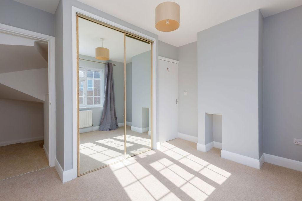 Additional image 6 of 3 bed semi-detached house to rentBethel Road, Sevenoaks TN13