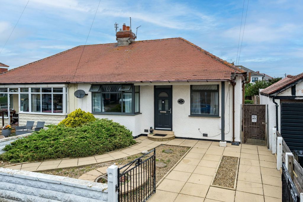 Property photo 1 of 29