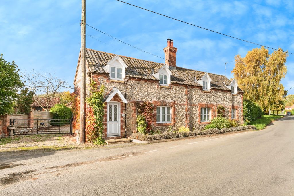 Property photo 1 of 21