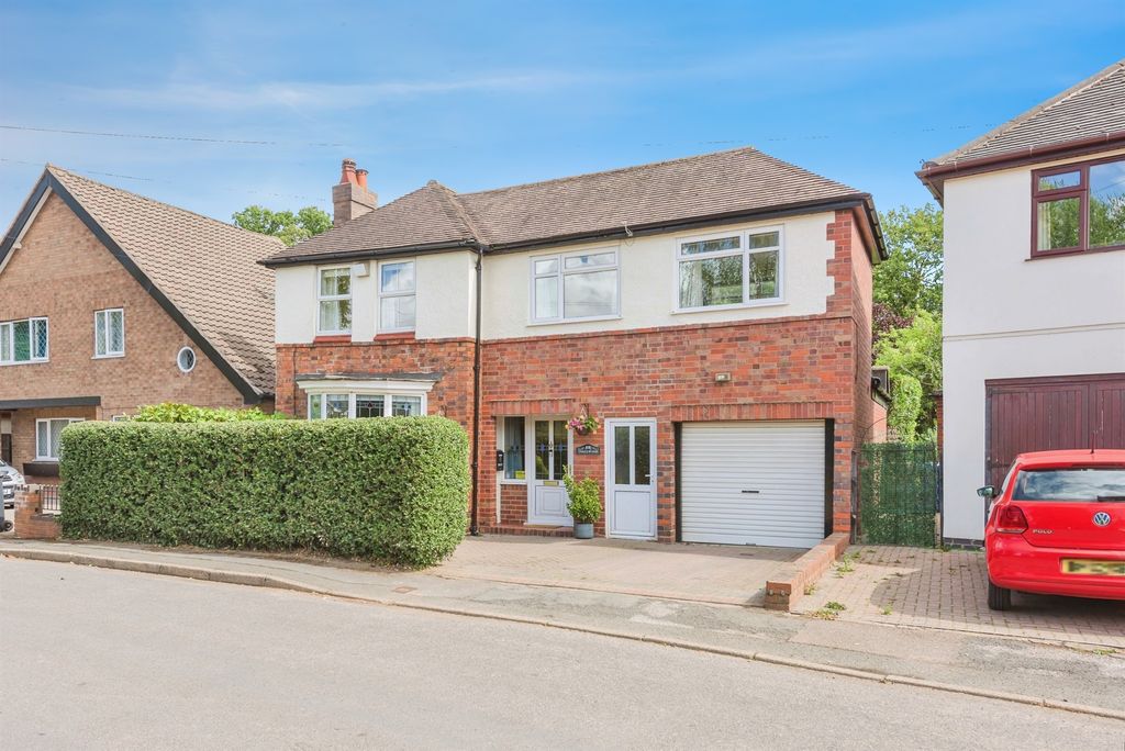 Property photo 1 of 17