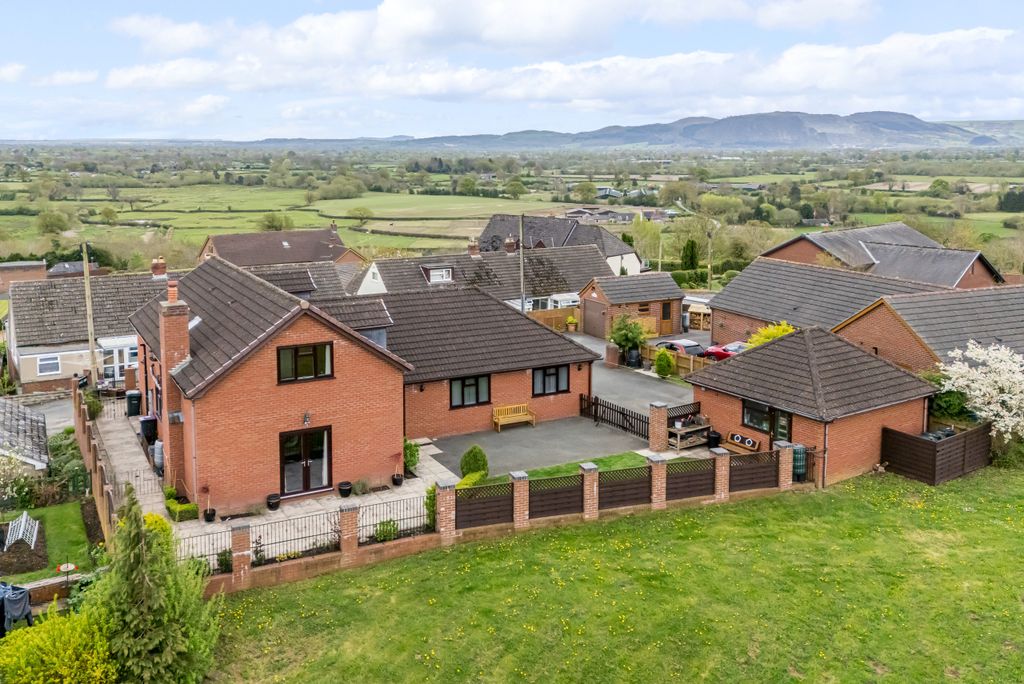 Property photo 1 of 27 680244Dcf0Ea6-1278289Dr (7)