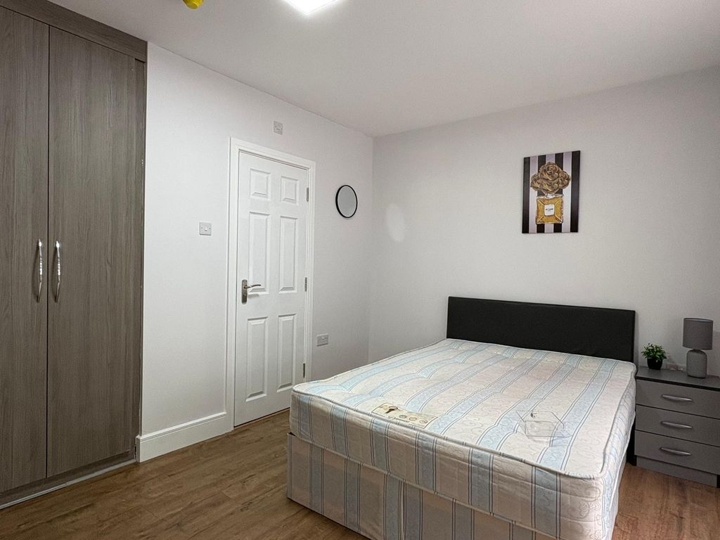 Property photo 2 of 2