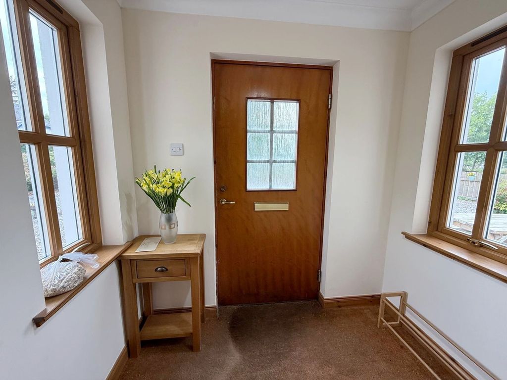 Property photo 3 of 22