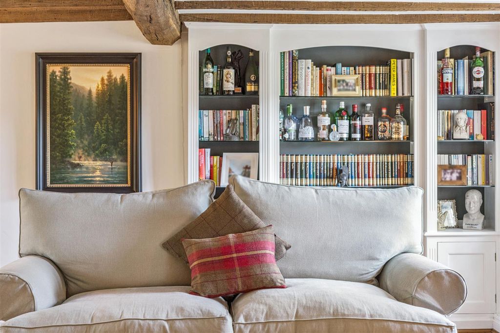 Property photo 3 of 41 Dsc03765-E916618B7F445A9d1ce0B64Cb119dc07.Jpg